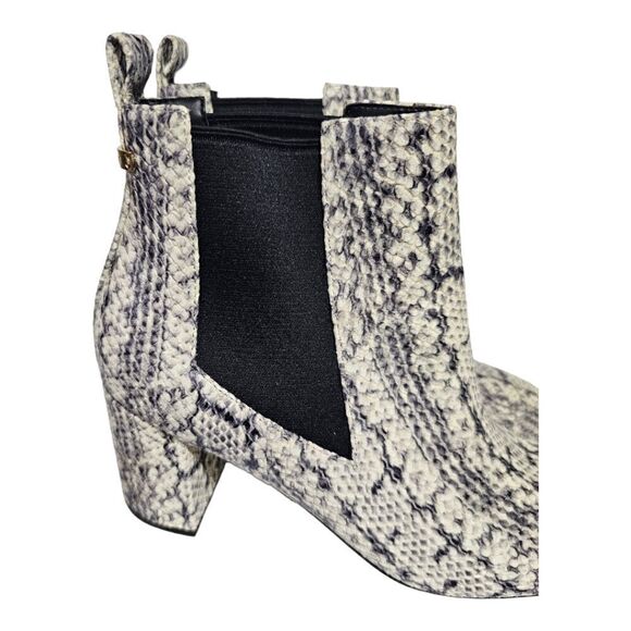 COLE HAAN Nitasha Snake Skin Leather Boots Booties - Size 6 1/2 - Picture 6 of 9